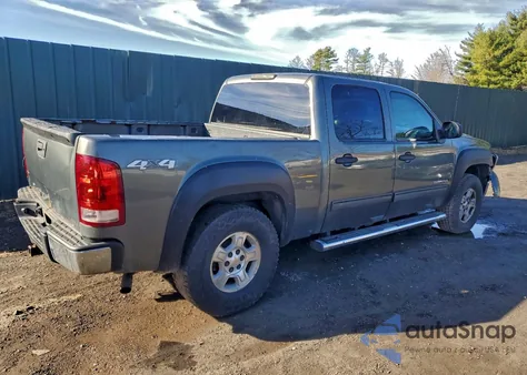 2011 GMC Sierra K1500 Sle z USA, uszkodzony, nr VIN 3GTP2VE38BG307178